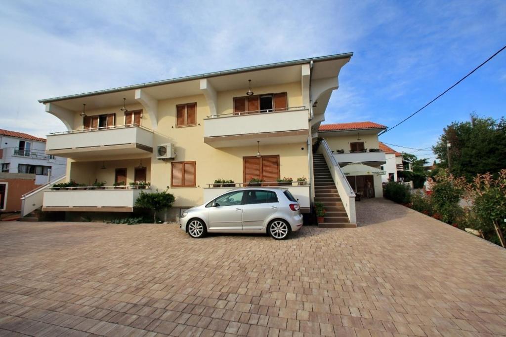 Apartments With A Parking Space Sukosan, Zadar - 16641 Екстериор снимка