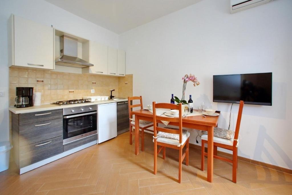Apartments With A Parking Space Sukosan, Zadar - 16641 Екстериор снимка