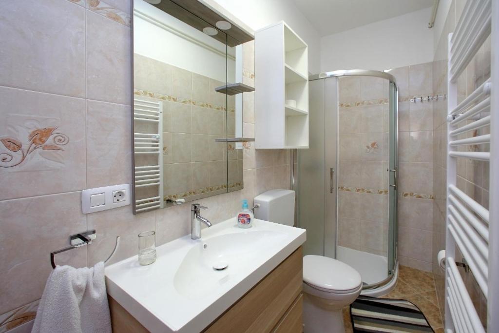 Apartments With A Parking Space Sukosan, Zadar - 16641 Екстериор снимка